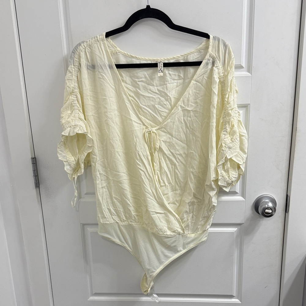 Free People Cleo Bodysuit Ivory White Short Sleeve Boho Med NWOT
